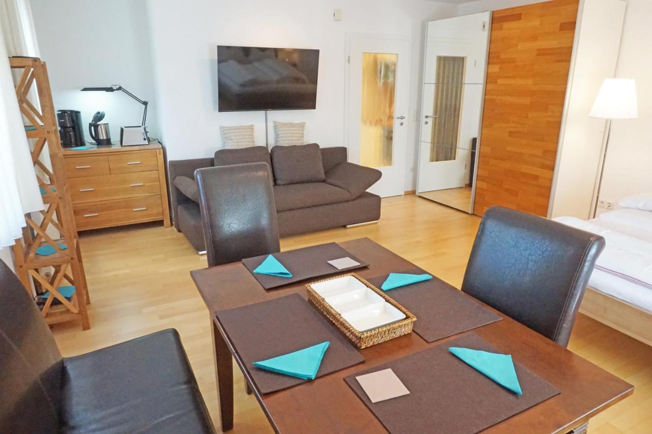 Schmitt Apartment